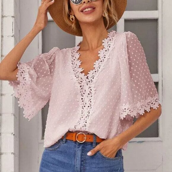 ⭐️2 FOR $20⭐️ Shein Swiss Dot Guipure Lace Panel Blouse Baby Pink Medium/6 - Picture 2 of 10